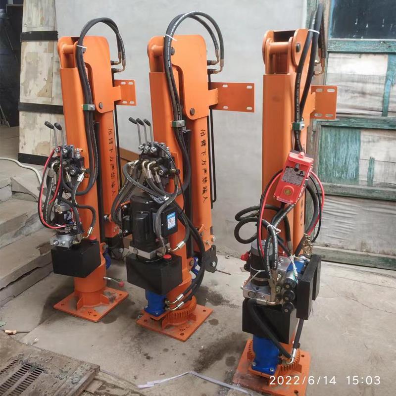 习水县重汽蓝牌随车吊 3.2吨 国六动力强 液压驱动 农用自卸起重机